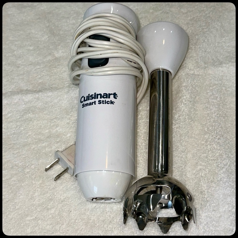 🌀🌀🌀Cuisinart White and Silver Hand Blender - Picture 13 of 15
